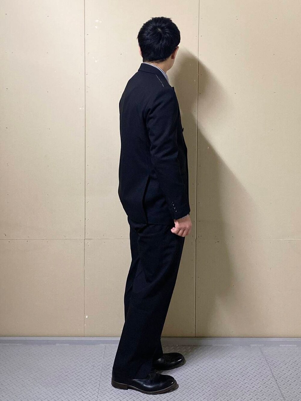 「セットアップ、フォーマル、スーツ、lifestyletailor」｜「URBAN RESEARCH DOORSの『イージーケア』LIFE STYLE TAILOR　マルチスペック CLASSIC OX BDシャツ（シャツ/ブラウス、その他）」を使った、たいようさん（メンズ・168cm）の春コーディネートの3枚目の写真
