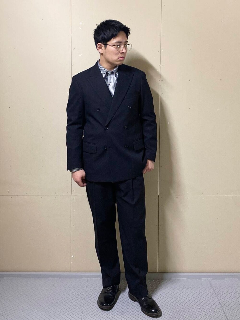 「セットアップ、フォーマル、スーツ、lifestyletailor」｜「URBAN RESEARCH DOORSの『イージーケア』LIFE STYLE TAILOR　マルチスペック CLASSIC OX BDシャツ（シャツ/ブラウス、その他）」を使った、たいようさん（メンズ・168cm）の春コーディネートの4枚目の写真