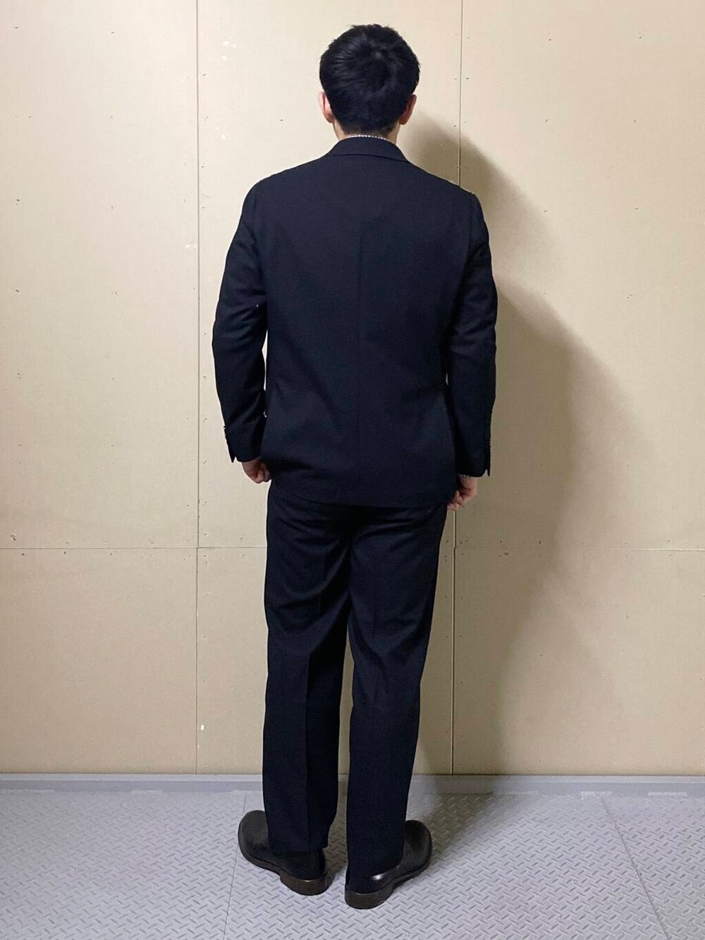 「セットアップ、フォーマル、スーツ、lifestyletailor」｜「URBAN RESEARCH DOORSの『イージーケア』LIFE STYLE TAILOR　マルチスペック CLASSIC OX BDシャツ（シャツ/ブラウス、その他）」を使った、たいようさん（メンズ・168cm）の春コーディネートの2枚目の写真