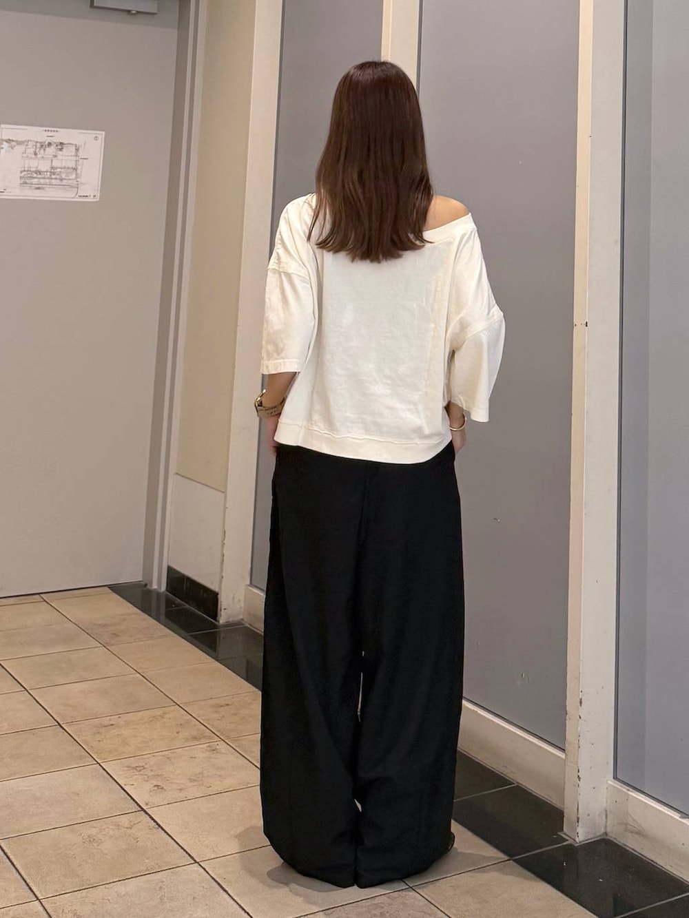 「女子会、ローリーズスタイル_LOWRYS FARM、カジュアル、LOWRYS FARM」｜「LOWRYS FARMのシースルーバレエシューズ 302709（バレエシューズ、その他）」を使った、なつきさん（レディース・157cm）の春コーディネートの3枚目の写真