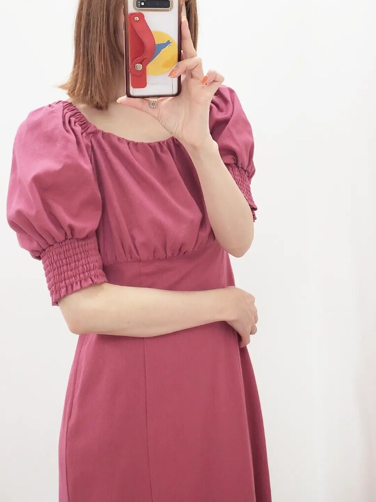 「休日スタイル、シンプルコーデ、初夏コーデ、夏コーデ、ワンピースコーデ、ピンクワンピ、大人可愛い、大人かわいい、ナイスクラップ、nice claup、one after another NICE CLAUP」｜「one after another NICE CLAUPのリネンスリットカラーロングワンピース（ワンピース、ピンク系）」を使った、nagashimaさん（レディース・160cm）の夏コーディネートの2枚目の写真