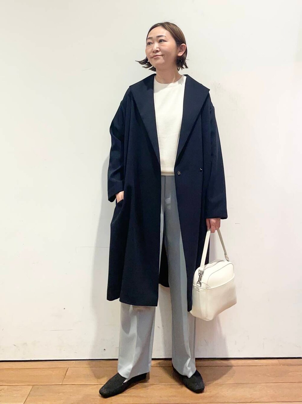 「大人カジュアル、urbanresearchdoors、ママコーデ、アーバンリサーチドアーズ、doors、低身長コーデ、30代、ママファッション、春カラーコーデ、キレイめカジュアル」｜「RODE SKOの『MADE IN JAPAN』スクエアトゥローファー（ローファー、ブラック系）」を使った、urd_nanakoさん（レディース・154cm）の春コーディネートの2枚目の写真