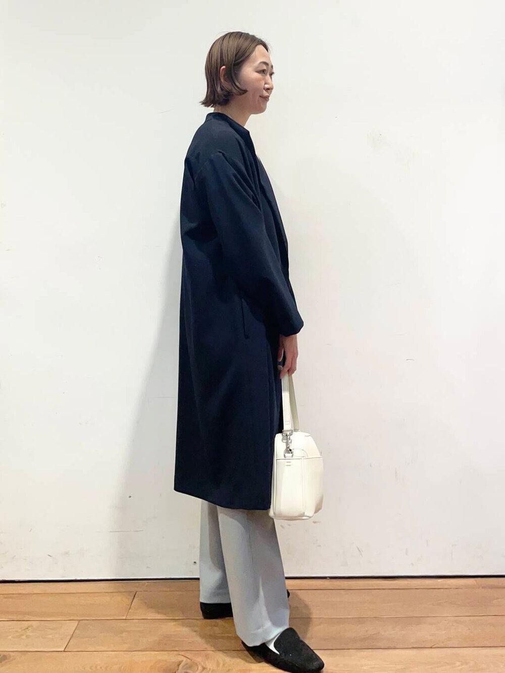 「大人カジュアル、urbanresearchdoors、ママコーデ、アーバンリサーチドアーズ、doors、低身長コーデ、30代、ママファッション、春カラーコーデ、キレイめカジュアル」｜「RODE SKOの『MADE IN JAPAN』スクエアトゥローファー（ローファー、ブラック系）」を使った、urd_nanakoさん（レディース・154cm）の春コーディネートの3枚目の写真