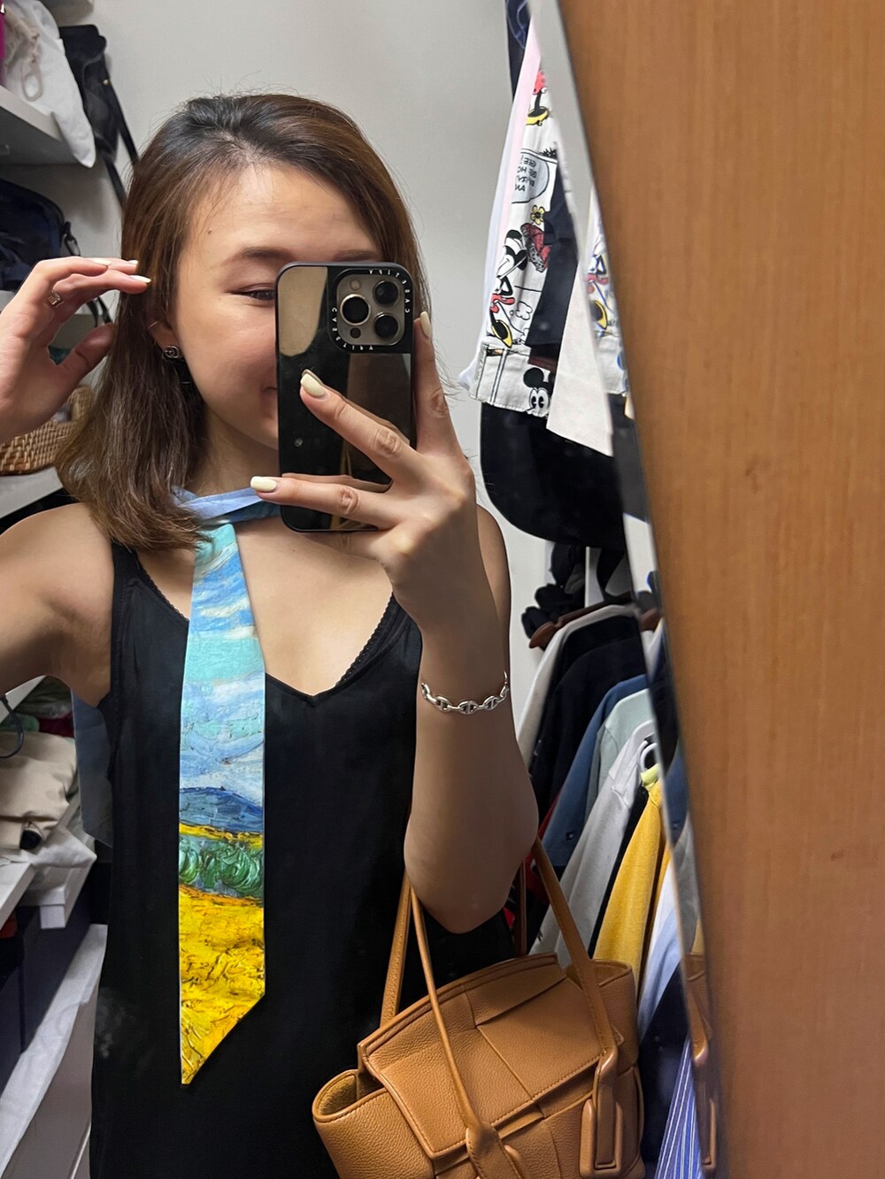 「夏コーデ、夏ファッション、ootd、UNIQLO」｜「BOTTEGA VENETAのアイテム（ハンドバッグ、ブラウン系）」を使った、stepthelook さん（レディース・163cm）の夏コーディネートの2枚目の写真