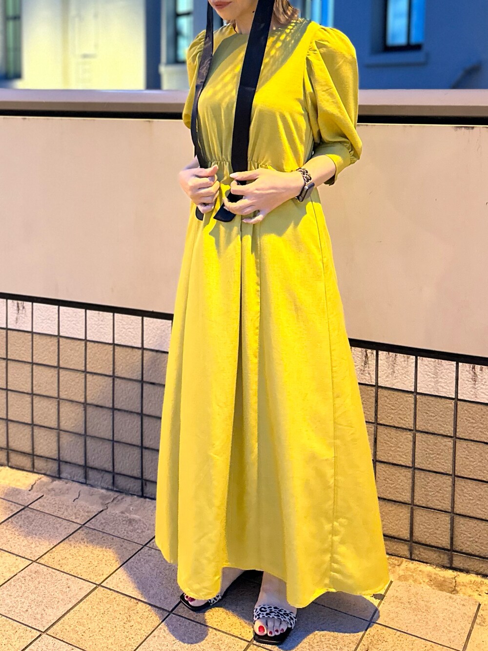 「Te chichiのアイテム(ワンピース/ドレス、イエロー系)」を使った、まさこさん(レディース・157cm)の春コーディネートの2枚目の写真