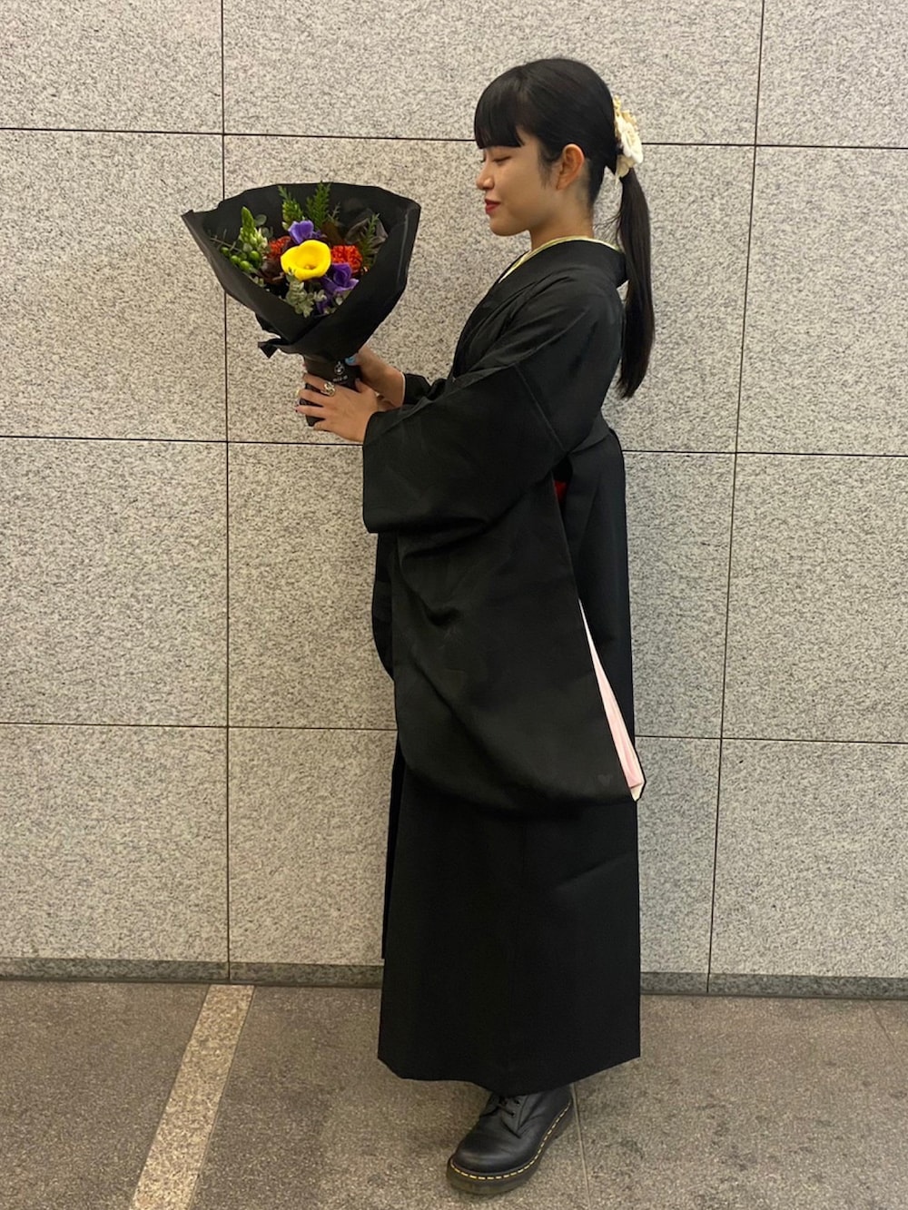 「春、卒業式、卒業式コーデ、卒業袴、袴」｜「卒業袴のアイテム（その他、ブラック系）」を使った、nonさん（レディース・156cm）の春コーディネートの3枚目の写真