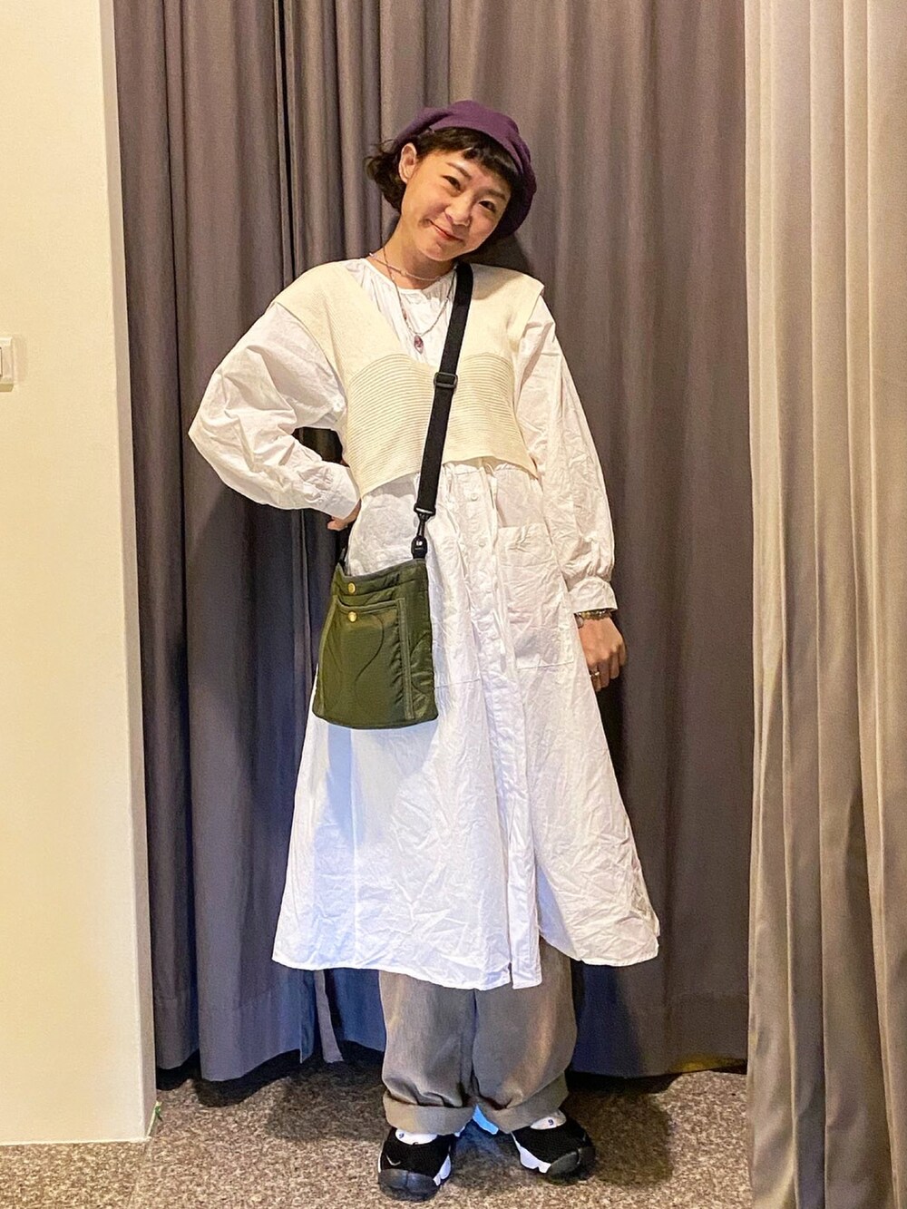 「M51、vintage、ootd、古着MIX、古着好きな人と繋がりたい」｜「NIKEのアイテム（スニーカー、シルバー系）」を使った、Yuさん（レディース・158cm）の秋コーディネートの2枚目の写真