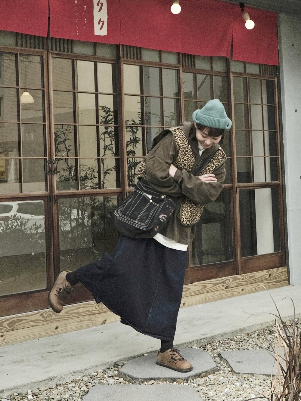 「低身長、冬のコーデ、穿搭、秋冬、outfit」｜「BIRKENSTOCKのアイテム（シューズ、ブラウン系）」を使った、Yuさん（レディース・158cm）の冬コーディネートの2枚目の写真