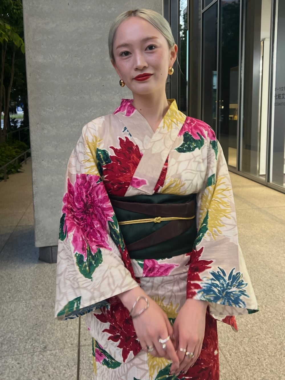 「AMERI、amerivintage、アメリ、浴衣、浴衣女子、浴衣アレンジ、夏コーデ、夏、花火大会、花火、イベント、夏祭り、大人女子、納涼船、カラフル」｜「Ameriのアイテム（浴衣、ベージュ系）」を使った、AMERI VINTAGEさん（レディース・160cm）の春コーディネートの3枚目の写真