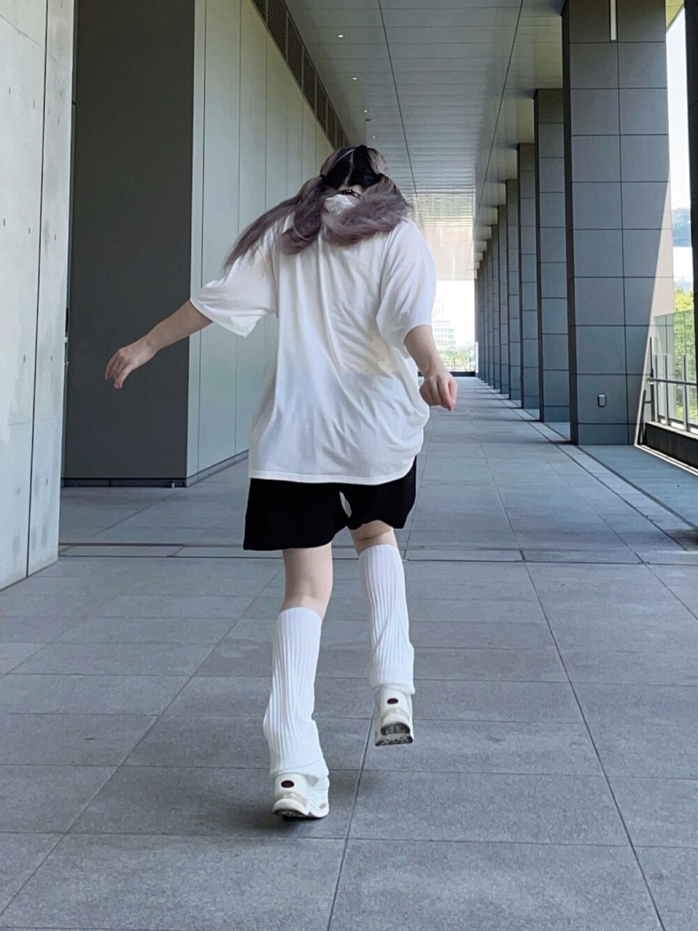 胡桃｜SHEINのTシャツ/カットソーを使ったコーディネート - WEAR