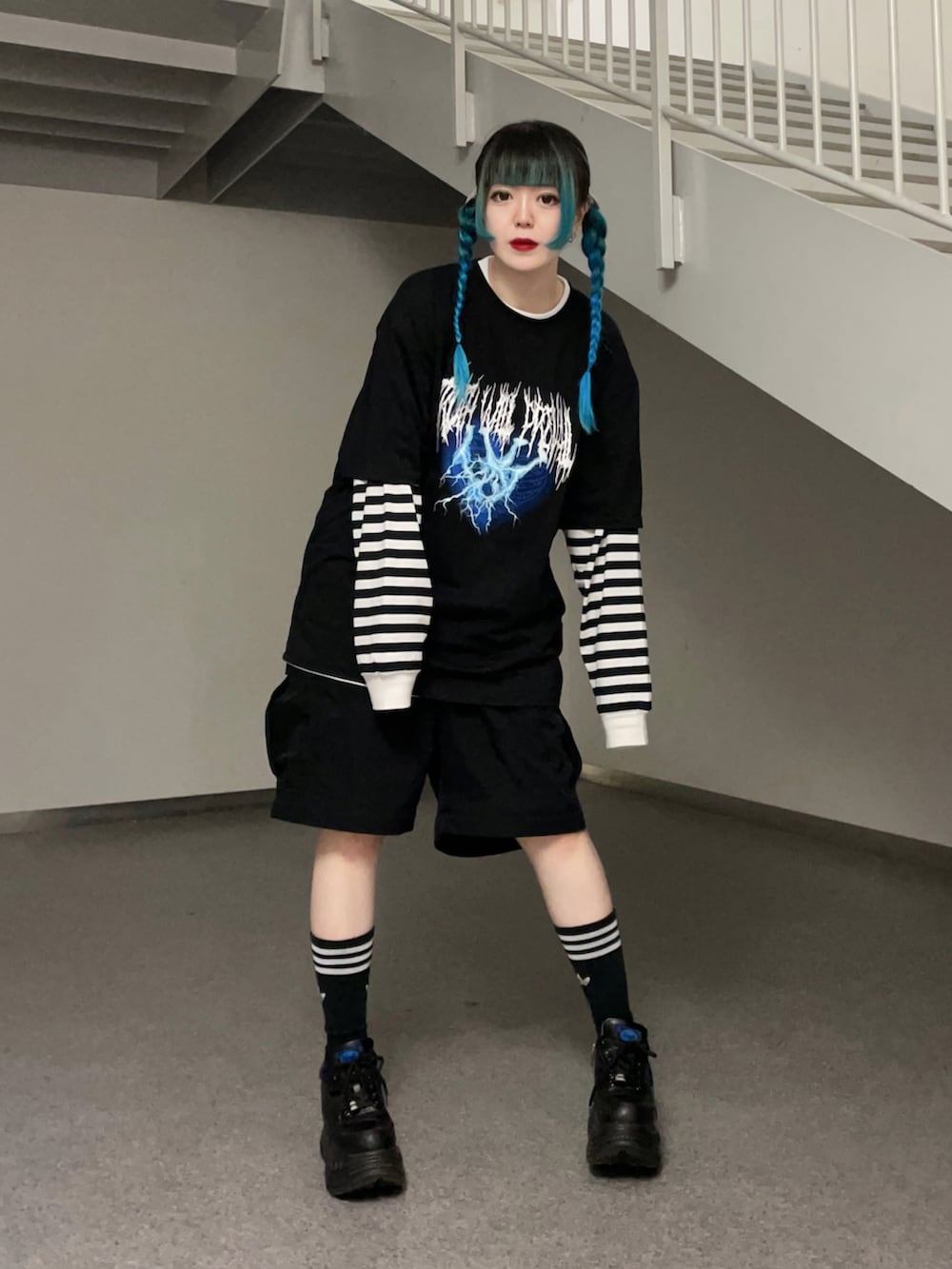 胡桃｜YOSUKEのスニーカーを使ったコーディネート - WEAR