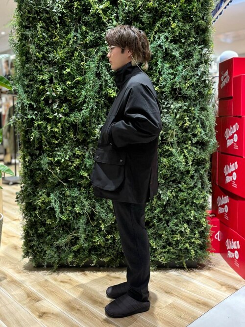 別注』LACOSTE×URBAN RESEARCH CARDIGANを使った人気ファッション