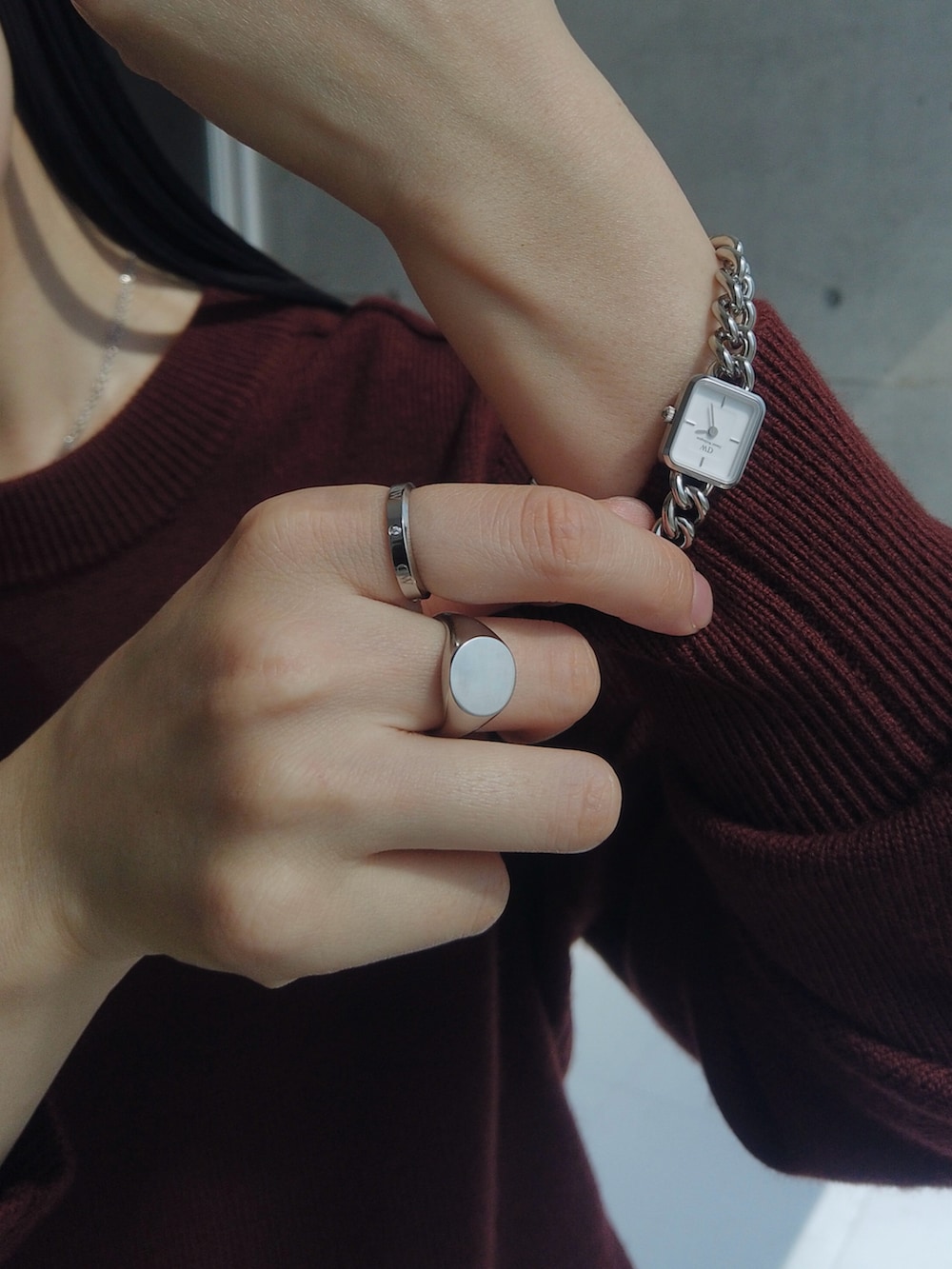 「ダニエルウェリントン、PR、DWコーデ、DanielWellington」｜「Daniel WellingtonのJolie Chain 15.4x18.2MM ローズゴール／ゴールド／シルバー（アナログ腕時計、シルバー系）」を使った、RIKAさん（レディース・168cm）の秋コーディネートの5枚目の写真