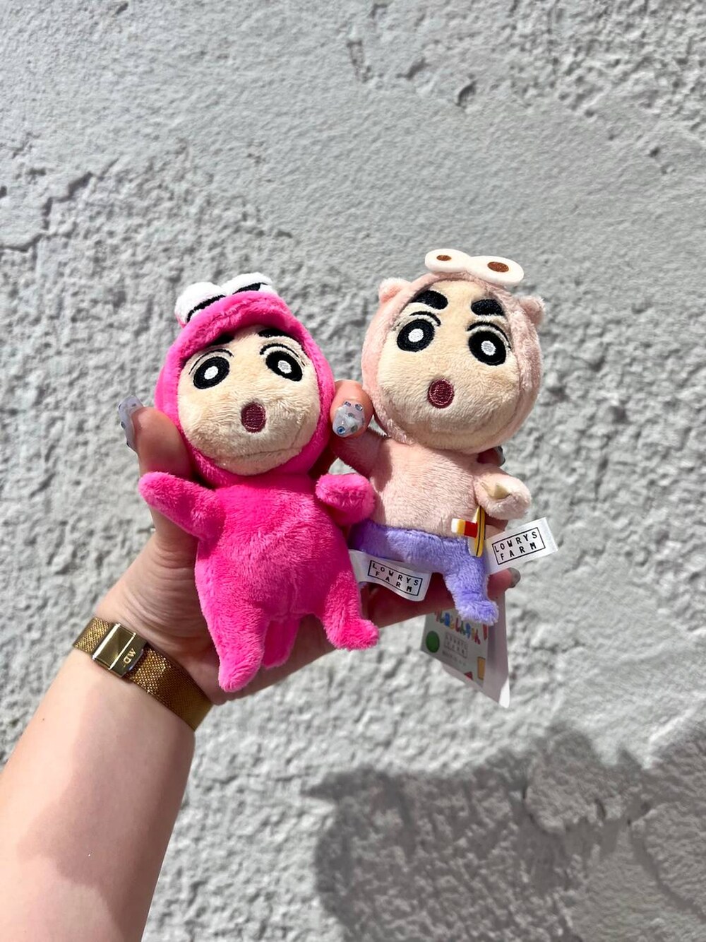 その他のキーホルダーを着用したレディースの夏コーディネートの2枚目の写真