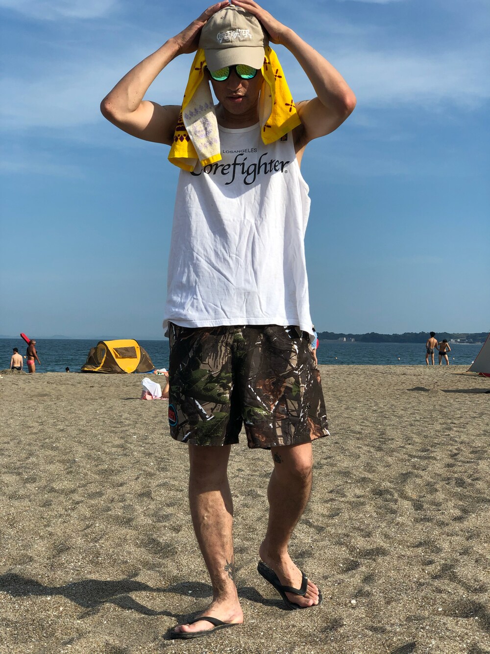 「corefighterco.、corefighter、ANGLERS PROJECT、VOLCOM」｜「COREFIGHTERのアイテム（タンクトップ、ホワイト系）」を使った、yo-1さん（メンズ・176cm）の秋コーディネートの3枚目の写真