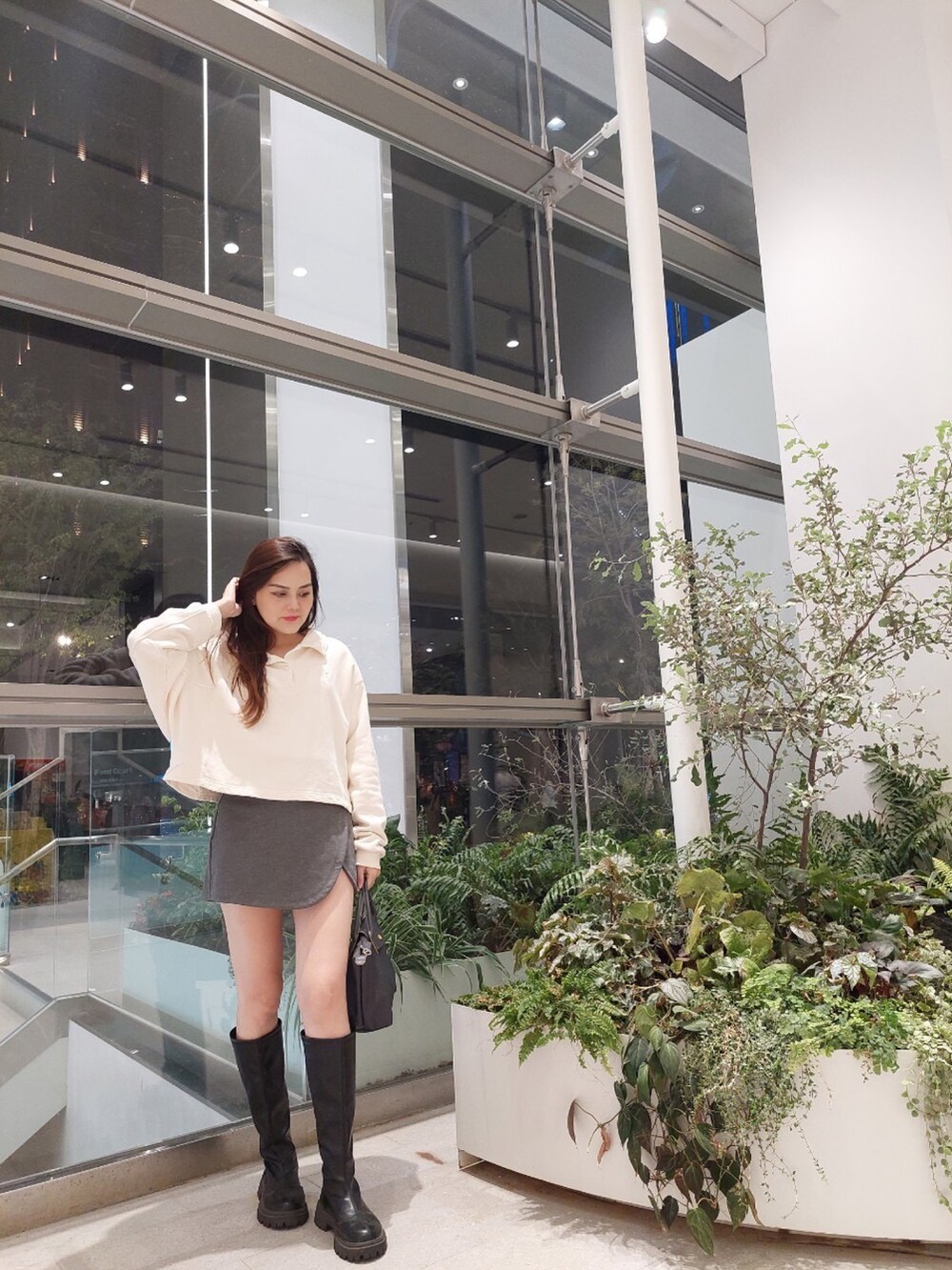 「Photoshoot、Sunnyday、shein、LONGCHAMP、PUMA」｜「SHEINのアイテム（キャップ、グレー系）」を使った、Biffi Fu  🇹🇼さん（レディース・166cm）の冬コーディネートの5枚目の写真