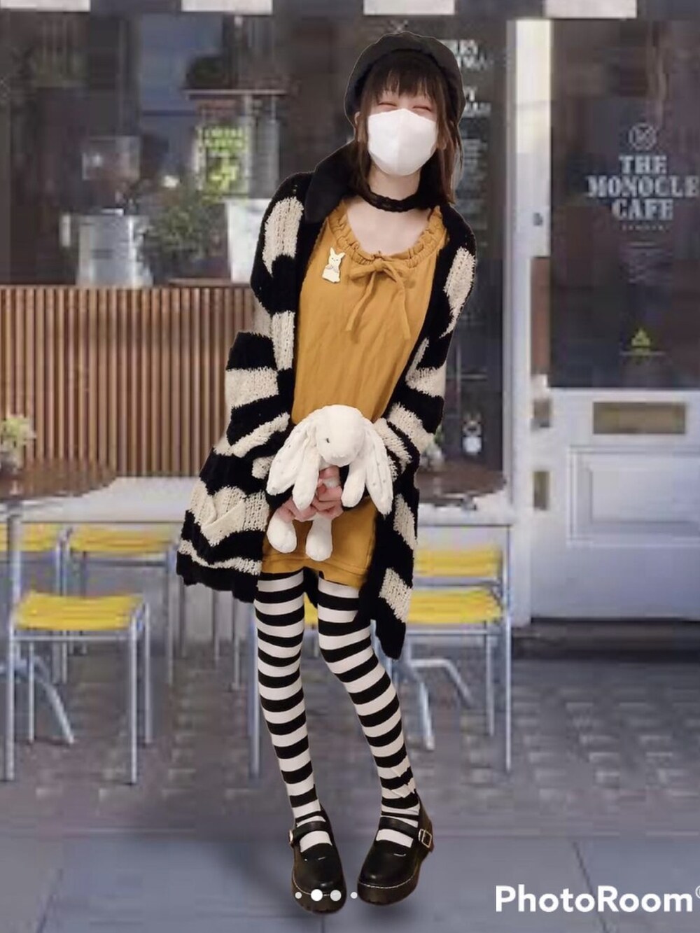 「ボーダー、ボーダーニット、ボーダーカーディガン、イエロー、うさぎ」｜「To b. by agnes b.のアイテム（ワンピース、イエロー系）」を使った、ケンさん（レディース・152cm）の秋コーディネートの2枚目の写真