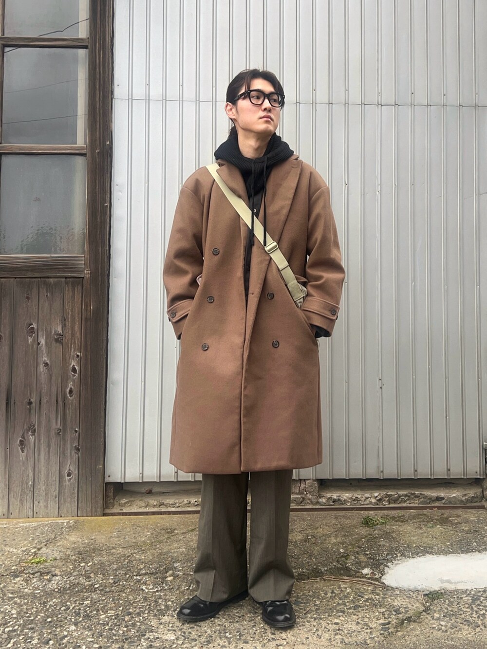 けにー｜CASPER JOHNのチェスターコートを使ったコーディネート - WEAR