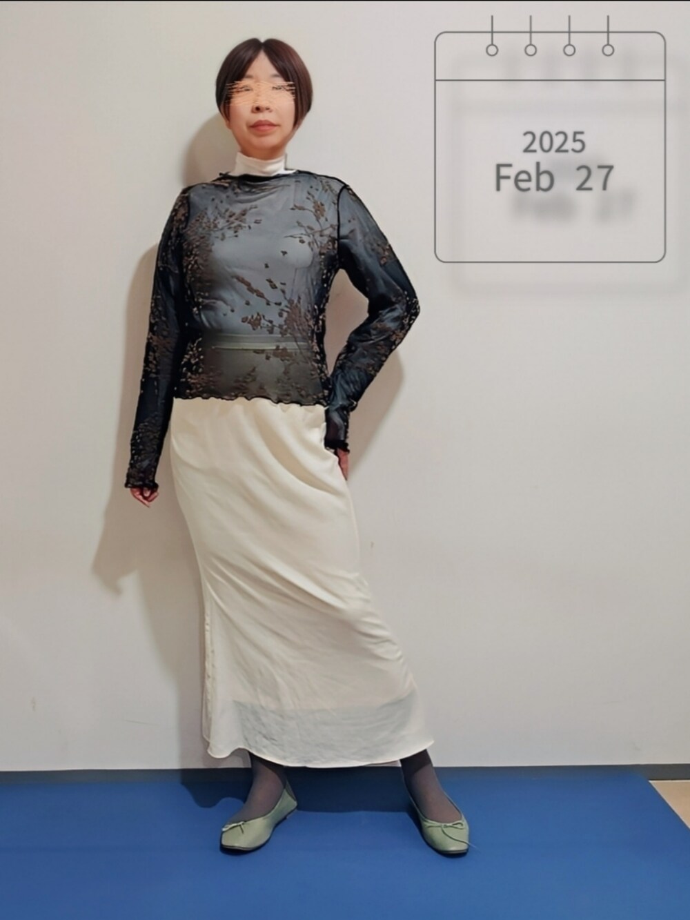 「ロゴスウェット、ロングスカート、ブラウス、ニット、チュールスカート、ジャンパースカート、タートルネック、ロゴものLovers、ドット、大人コーデ、オフィススタイル」|「classicalelfの甘めカジュアル。リバーシブル2way チュールフロッキードット×サテンプリーツスカート(スカート、ブラック系)」を使った、🍠ゆみっつ🍠さん(レディース・173cm)の春コーディネートの3枚目の写真