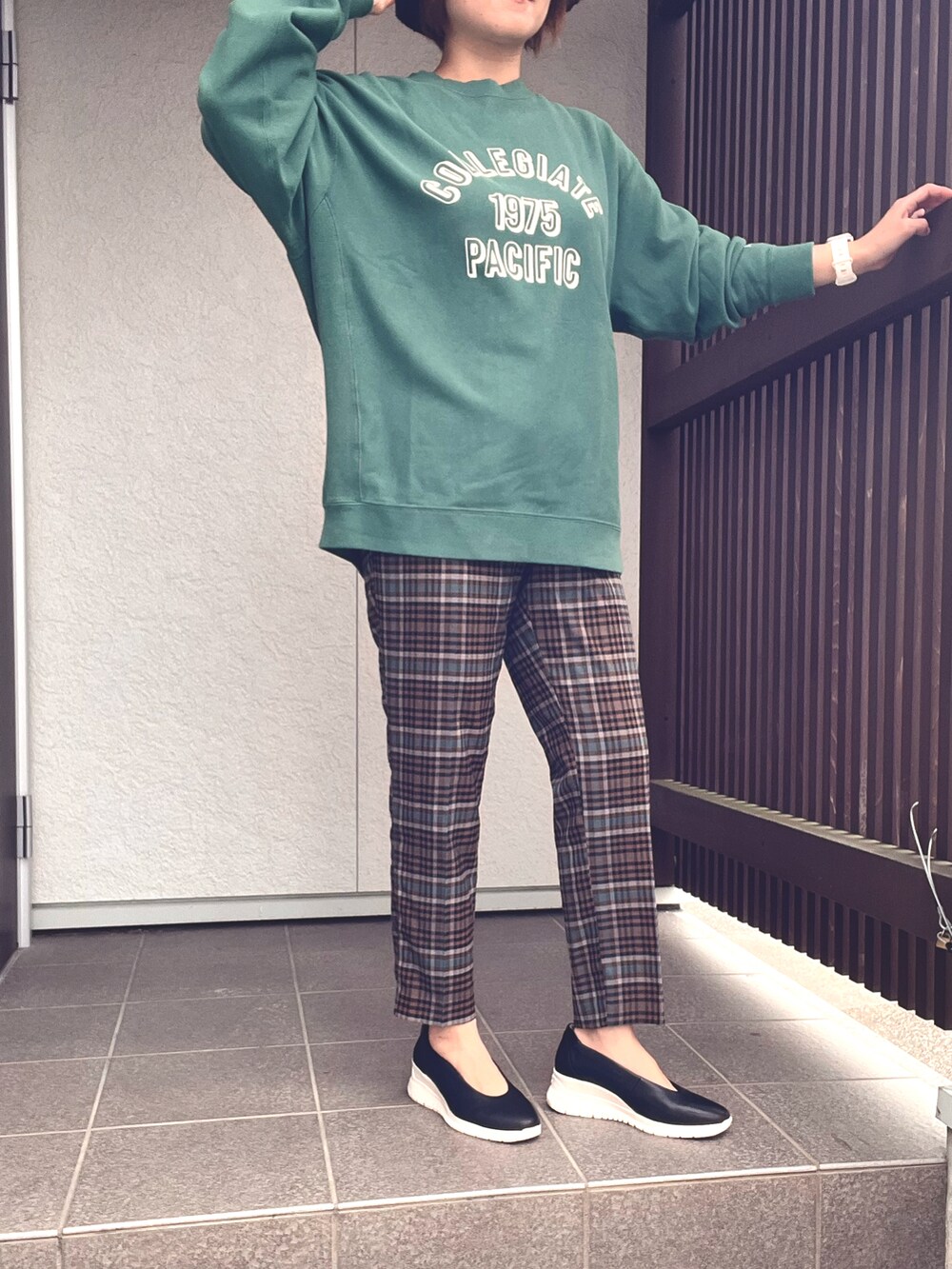 「秋服まるっと大公開、秋服準備はじめました」｜「fitfitのアイテム（シューズ、ブラック系）」を使った、えりりんさん（レディース・161cm）の秋コーディネートの2枚目の写真