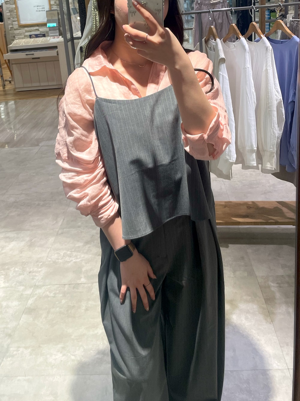 「ootd、outfit、春コーデ、春服、はるコーデ、pualcecin」｜「PUAL CE CINの【SET ITEM】TRビスチェ+パンツセット（パンツ、その他）」を使った、pualmikiさん（骨格ナチュラル・レディース・158cm）の春コーディネートの2枚目の写真