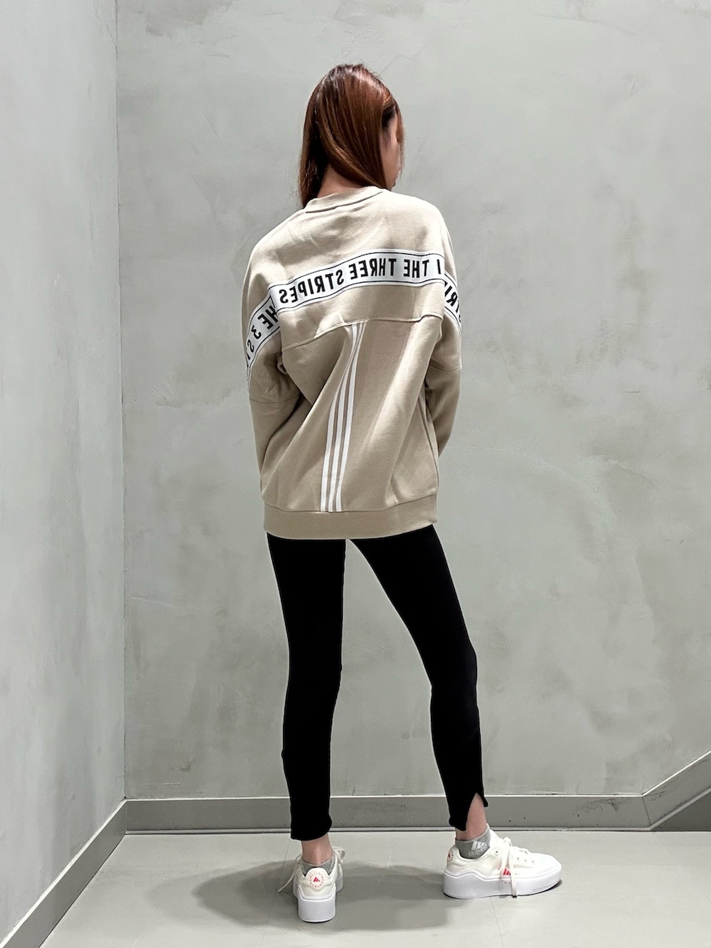 NK(アディダス ブランドコアストア 福岡)｜adidasのスウェットを使った