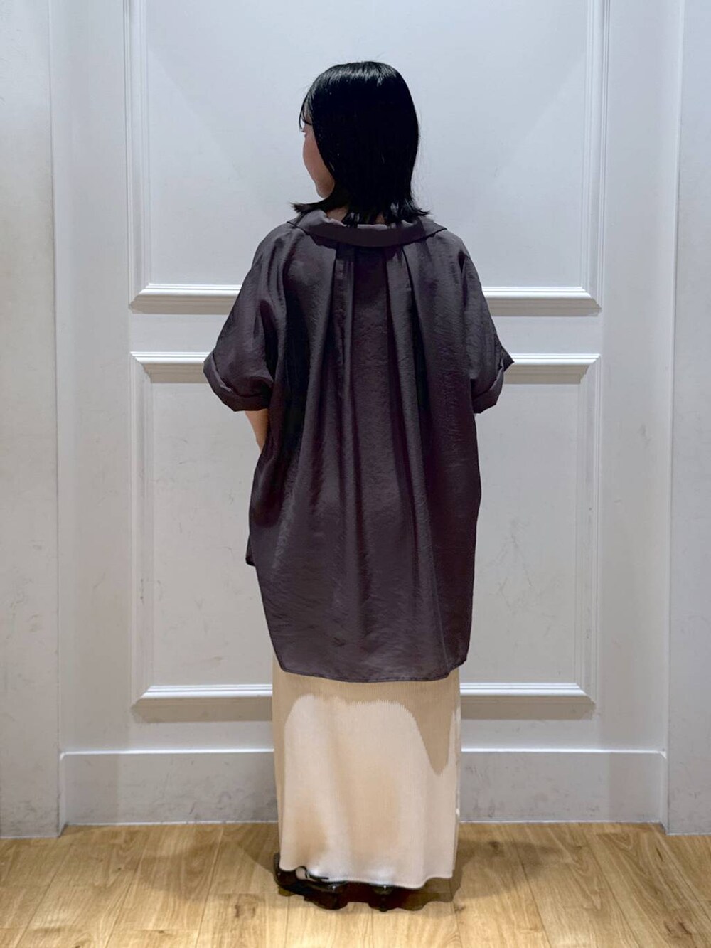 「低身長、ベーシック/シンプル、ナチュラル」｜「A part byのネックカフ（ネックレス、ゴールド系）」を使った、moriさん（レディース・148cm）の春コーディネートの3枚目の写真
