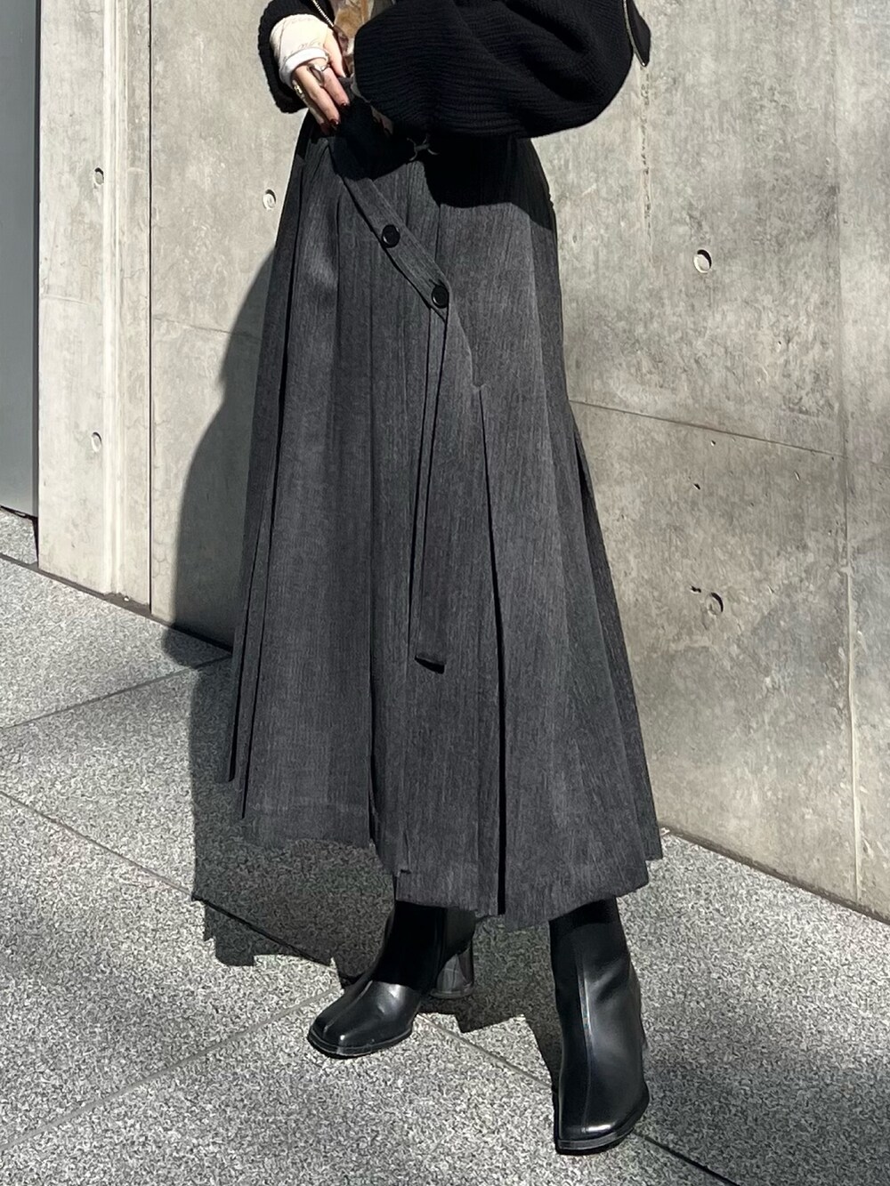 「PUBLIC TOKYOのトラベルフォトコラージュトップス（Tシャツ/カットソー、ベージュ系）」を使った、福田優花さん（レディース・163cm）の秋コーディネートの5枚目の写真