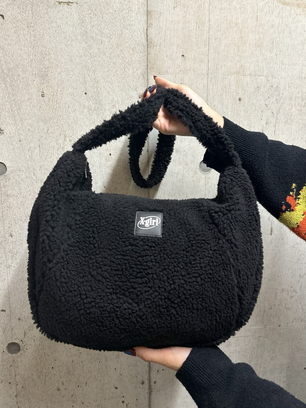 「ファッションを楽しもう、Knit 2023、ニットコーデ、シンプルスタイル、カジュアルコーデ、秋服コーデ、冬コーデ、x-girl、x-girl_ootd、ootd」｜「X-girlのKNIT TOP（ニット/セーター、その他）」を使った、立花清華さん（レディース・168cm）の秋コーディネートの2枚目の写真