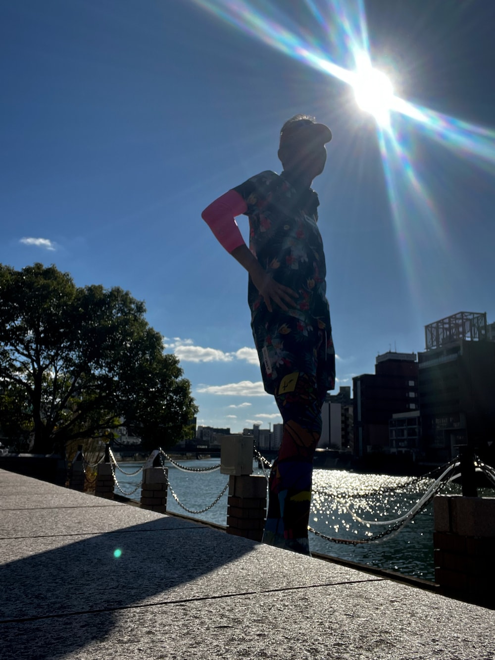 その他のTシャツ/カットソー、その他のその他パンツ、その他のタイツ/ストッキングを着用したメンズの冬コーディネートの3枚目の写真