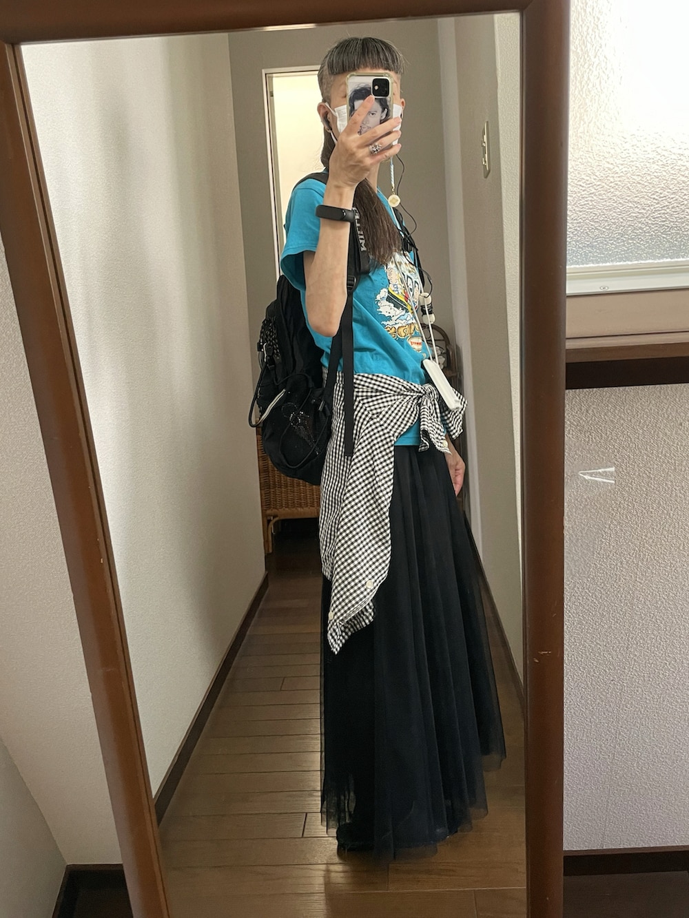 「古着MIX、チュールスカート、50代ファッション」｜「古着のアイテム（Tシャツ/カットソー、ブルー系）」を使った、maiさん（レディース・146cm）の夏コーディネートの2枚目の写真
