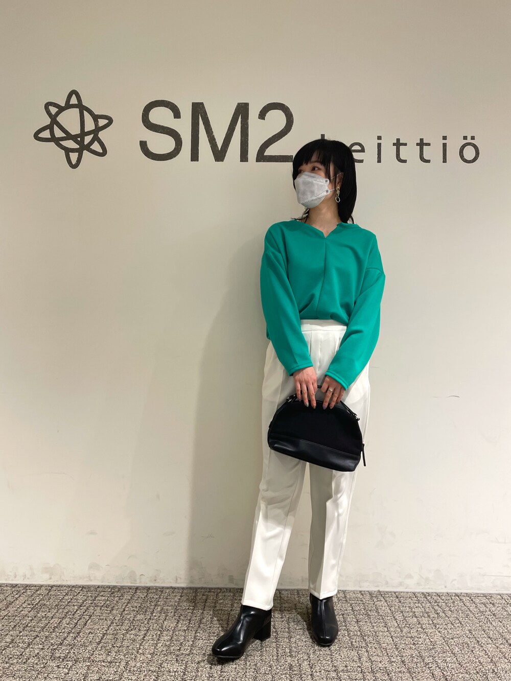 「SM2、Samansa Mos2、Samansa Mos2 blue、春コーデ、春カラー、オトナカジュアル、シンプル、グリーン」｜「Samansa Mos2 blueの前後2wayカットカーディガン【セットアップ可】（カーディガン/ボレロ、グリーン系）」を使った、sm2kbmjさん（レディース・159cm）の春コーディネートの2枚目の写真