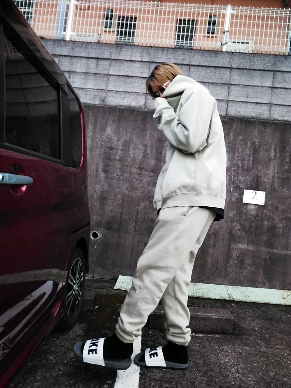 【2〜3回着用】エッセンシャル パーカー 楽天市場】【Essentials (エッセンシャルズ) 】パーカー フーディー