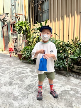 KEEN サンダル　23.5cm,18.5cm親子お揃いコーデ ストライダーにも安心【KEEN】でおしゃれに「親子リンク」 | VERY