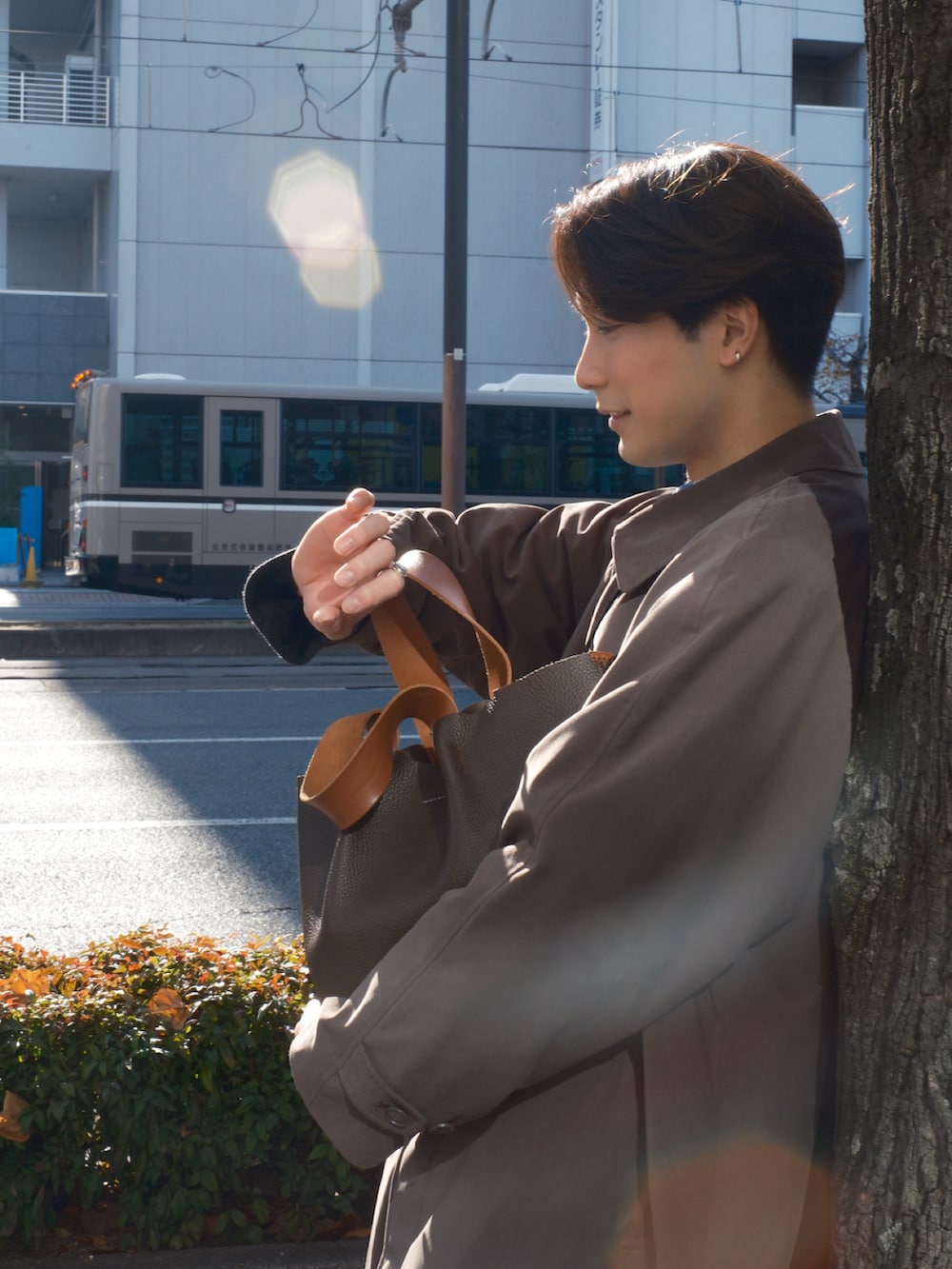 「中性的」｜「古着のアイテム（ジャケット/アウター、グレー系）」を使った、ゆうすけさん（メンズ・180cm）の冬コーディネートの4枚目の写真