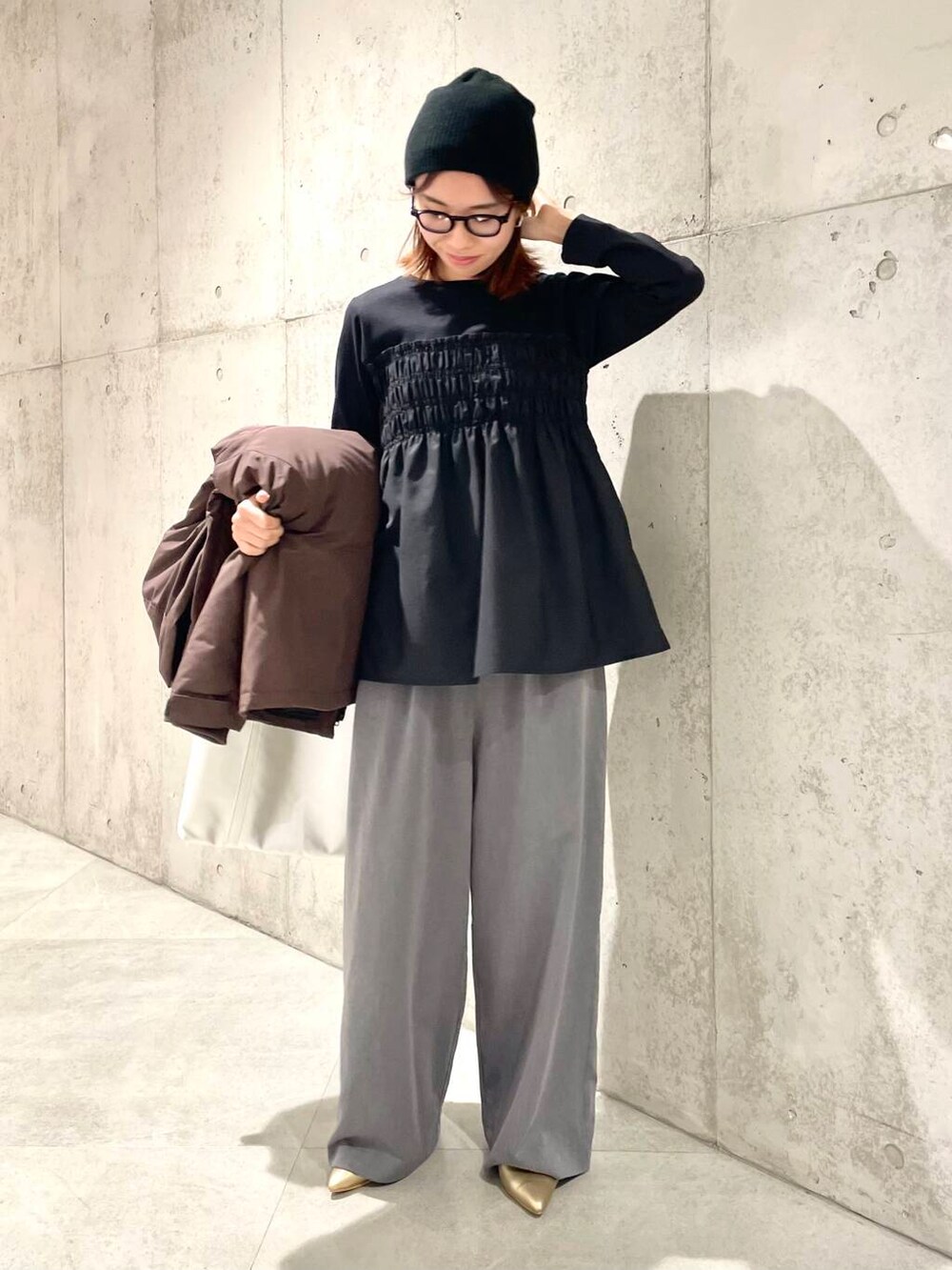 「ママコーデ、きれいめカジュアル、冬コーデ、SonnyLabel、30代、ママファッション、お出かけコーデ、ブーツコーデ、骨格ウェーブ、30代前半、イエベ秋、ウェーブ×イエベ秋、高身長おススメアウター、私のイチ推しブランド、ウェーブ×カジュアル」|「URBAN RESEARCH Sonny Labelのフーディーダウンジャケット(ダウンジャケット/コート、ブラウン系)」を使った、アサミさん(レディース・163cm)の冬コーディネートの5枚目の写真