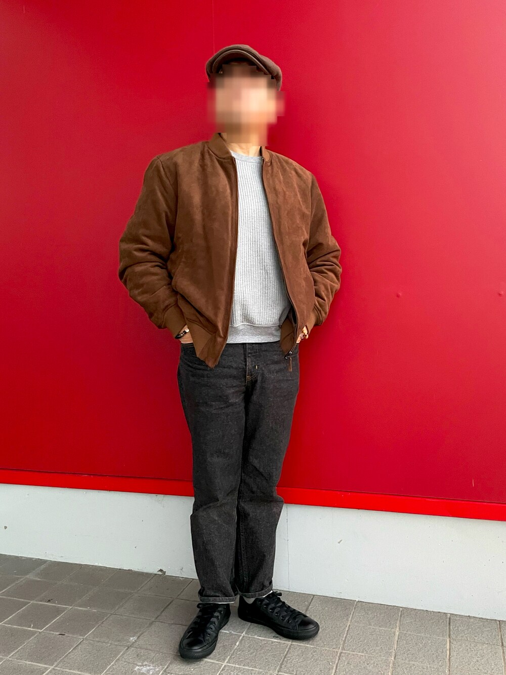 「最近のいい感じコーデ、シンプルコーデ、カジュアルコーデ、フェイクスエード、MA-1、ブラックデニム、ワッフルニット、レザースニーカー、ハンチング、TK MIXPICE、MARLOND、EDWIN MADE IN USA、converse all star」｜「EDWINのEDWIN　US920　ブラックデニムパンツ　MADE IN USA（デニムパンツ、ブラック系）」を使った、Yukioさん（メンズ・173cm）の冬コーディネートの4枚目の写真