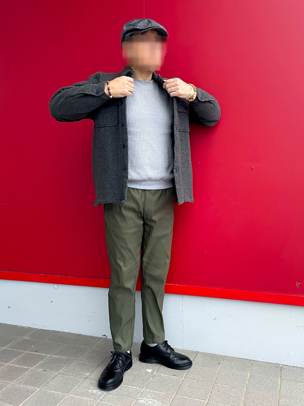 「CPOジャケット、ワッフルニット、テーパードパンツ、ポストマンシューズ、ハンチング、ファッションを楽しもう、メンズファッション、50代コーデ、お洒落さんとつながりたい」｜「BACK NUMBERのポストマンシューズ（ドレスシューズ、ブラック系）」を使った、Yukioさん（メンズ・173cm）の春コーディネートの5枚目の写真