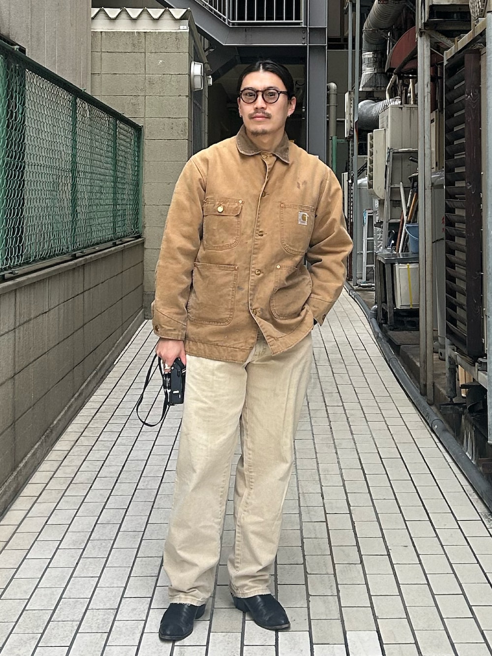 TERU｜Carharttのカバーオールを使ったコーディネート - WEAR