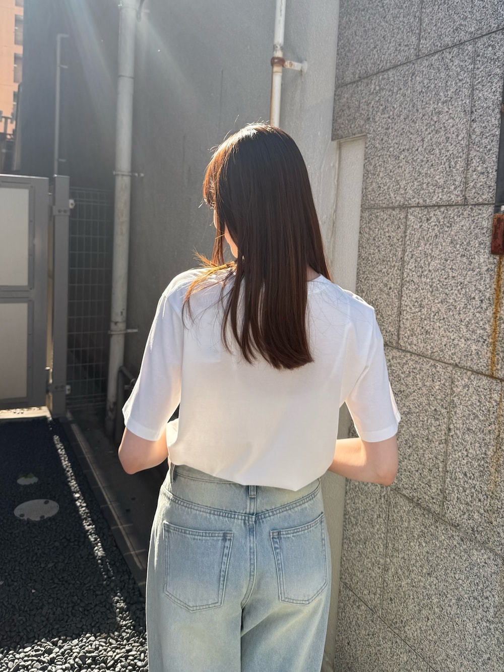 その他のTシャツ/カットソー、その他のTシャツ/カットソー、ブルー系のその他パンツを着用したレディースの夏コーディネートの6枚目の写真