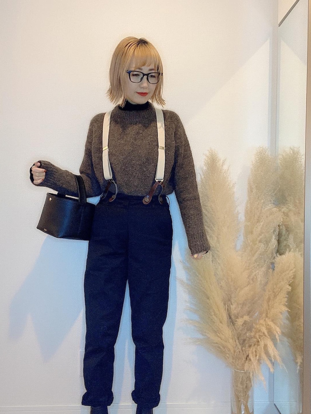 「大人カジュアル、シンプル、カジュアル、着回しコーデ、大人コーデ、ニットコーデ、オトナ女子、トレンド、いいね、save、フォローお願いします🤑、ママコーデ、めがね、冬コーデ、ootd、outfit」｜「Spick & Spanの【Barbour】別注BURGHLEY SP フード付◆（その他アウター、グリーン系）」を使った、E♡RIさん（レディース・160cm）の冬コーディネートの2枚目の写真