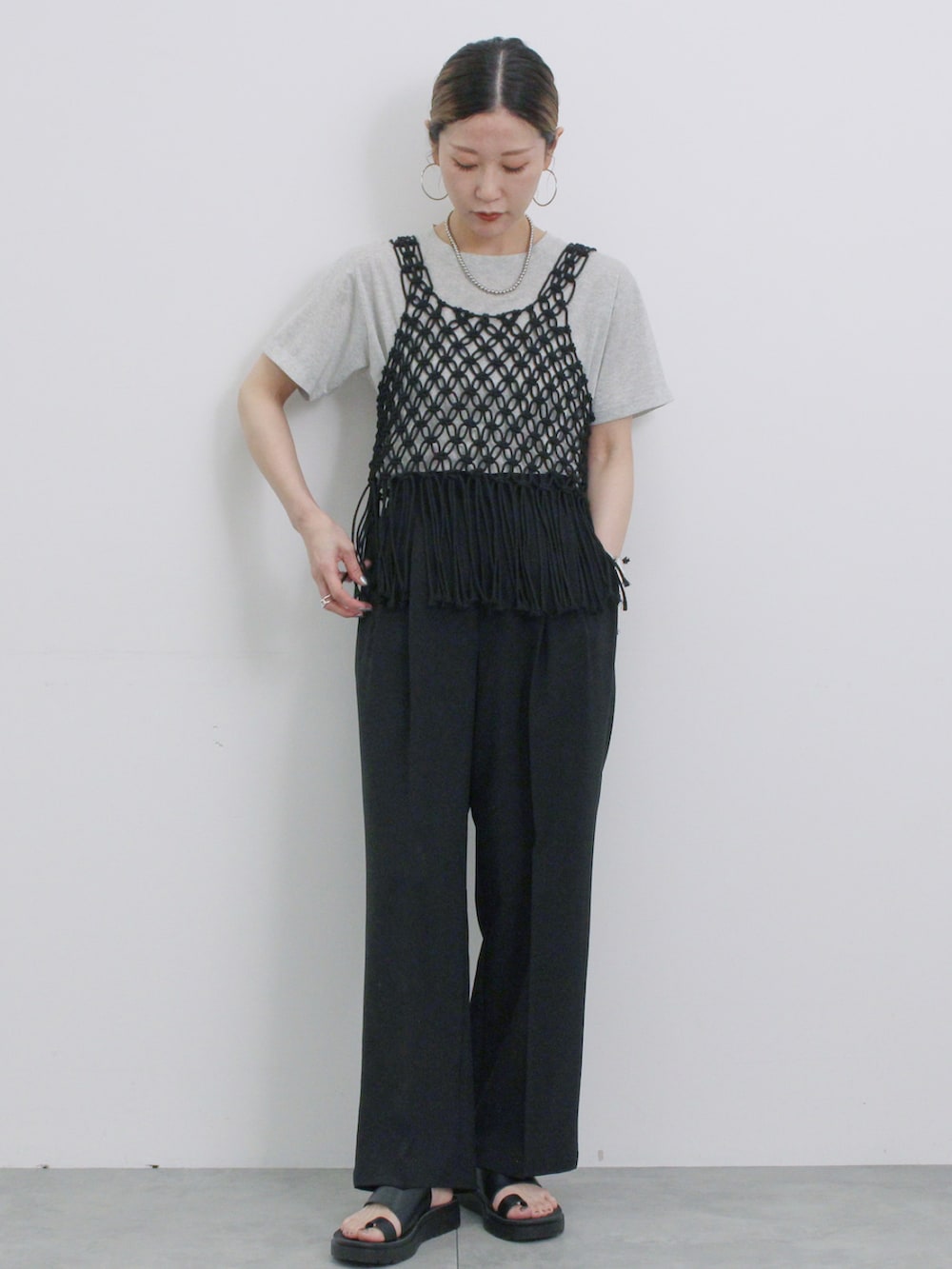 miyaさんの「ラメTシャツ（Samansa Mos2 blue）」を使ったコーディネートの2枚目の写真