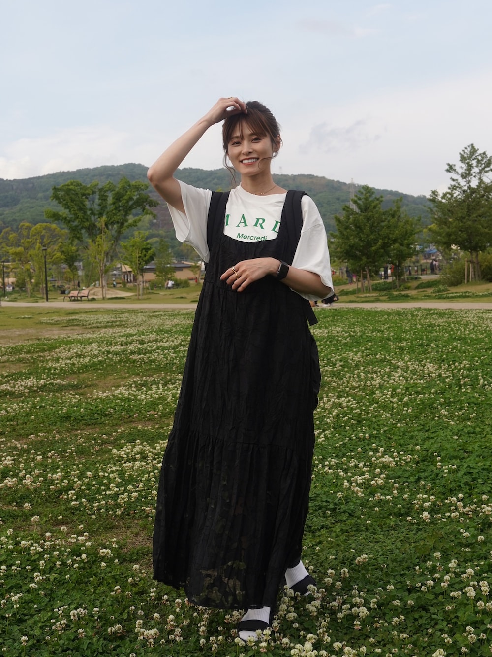 「PR、tiptop、ジャガードワンピース、153cm、低身長、お出かけコーデ日記、yunco_de」｜「tiptopのシアージャガードノースリワンピース（ワンピース、ブラック系）」を使った、yunさん（レディース・153cm）の春コーディネートの5枚目の写真