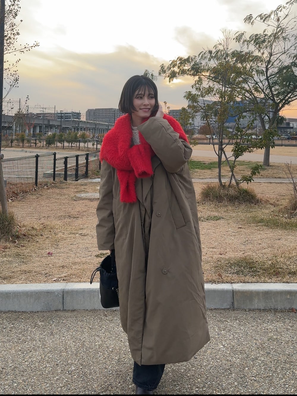 「冬コーデ、ロングコート、クラネ、yunco_de」｜「CLANEのCLANE/クラネ/COLOR DOWN CHESTER COAT（ダウンジャケット/コート、ベージュ系）」を使った、yunさん（レディース・153cm）の冬コーディネートの2枚目の写真