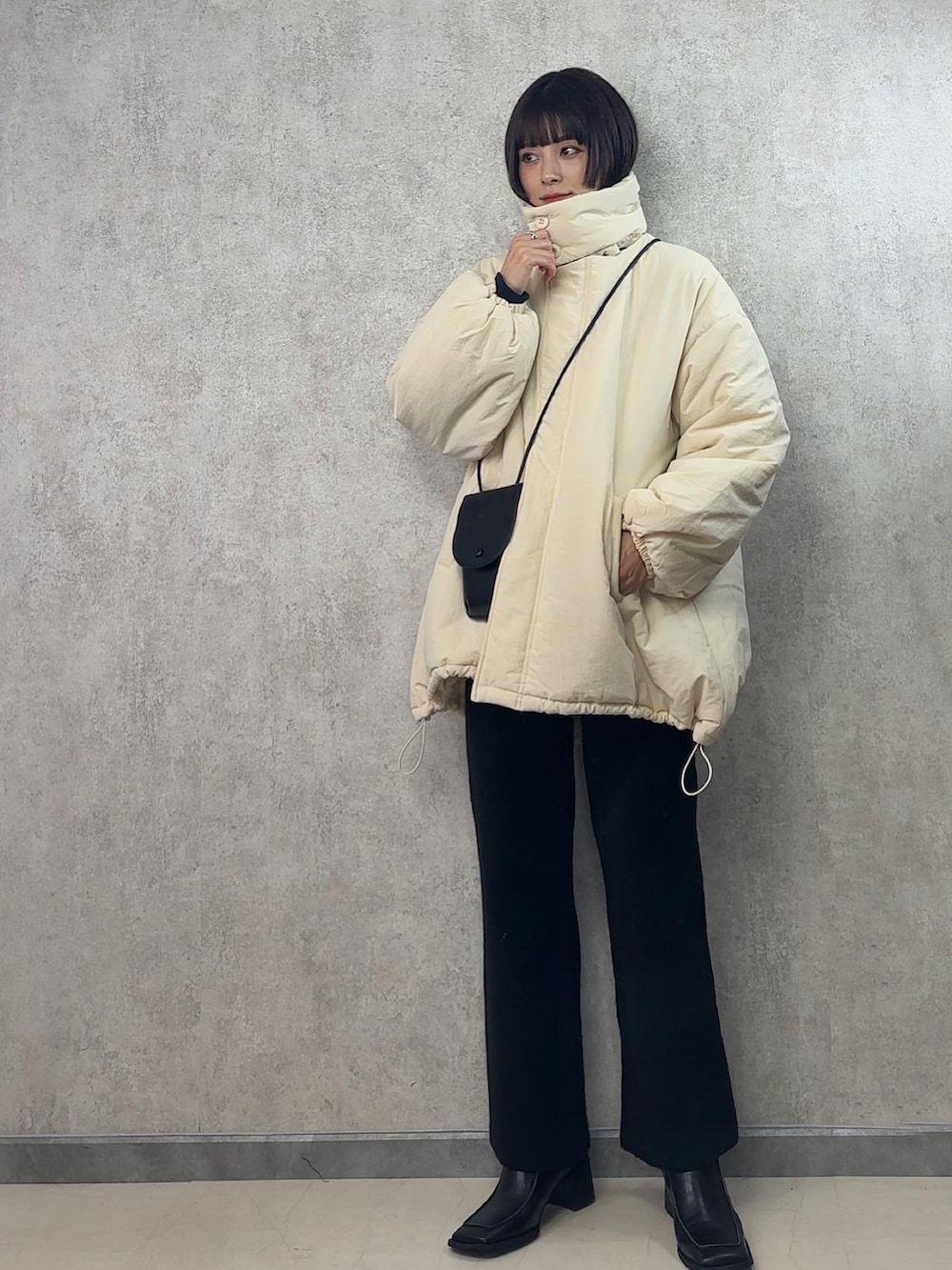 「シンプルコーデ、tiptop、yunco_de、153cm、低身長コーデ、私の推しブランド」｜「tiptopのスタンドカラー2wayブルゾン（ブルゾン、ホワイト系）」を使った、yunさん（レディース・153cm）の冬コーディネートの3枚目の写真