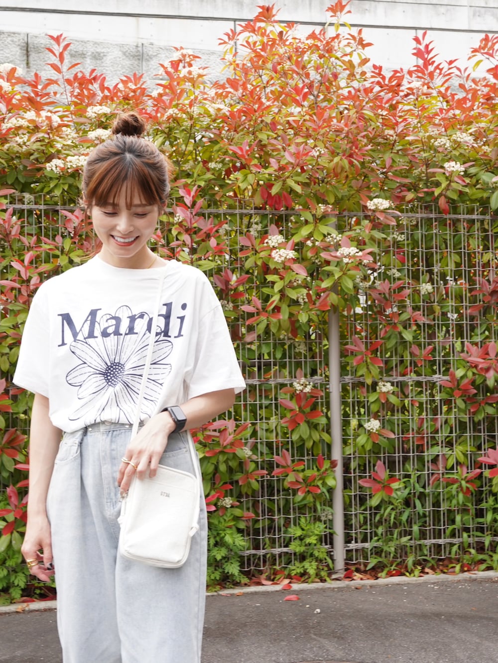 「お出かけコーデ日記、GYDA、ショルダーバッグ、PR、153cm、Mardi Mercredi、マルディメクルディ、yunco_de」｜「GYDAの【WEB限定商品】GYDA(ジェイダ) : パスコインケース付きマルチミニショルダー / スマホショルダー / ミニポシェット GY-B035（ショルダーバッグ、ホワイト系）」を使った、yunさん（レディース・153cm）の春コーディネートの3枚目の写真