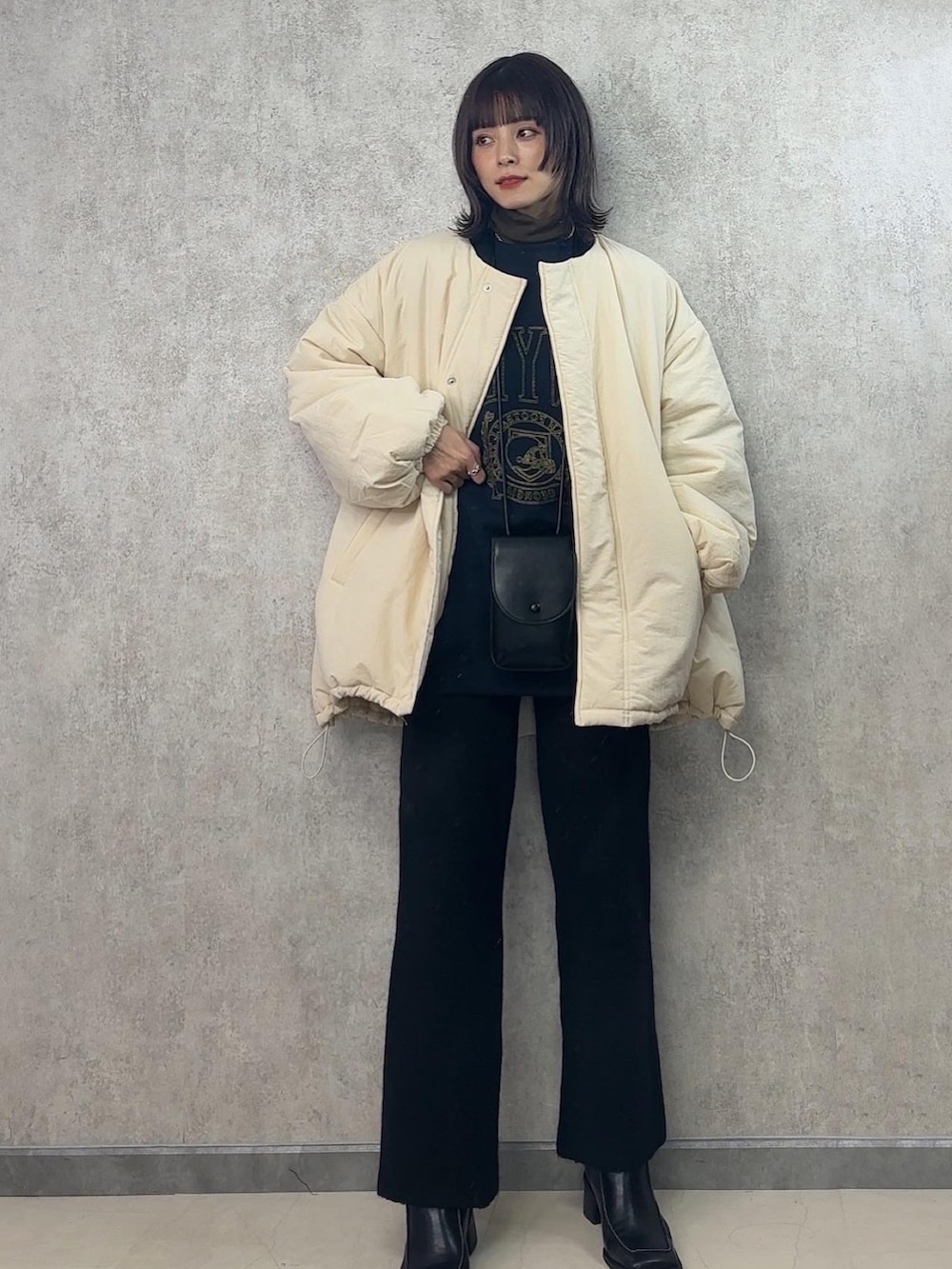 「シンプルコーデ、tiptop、yunco_de、153cm、低身長コーデ、私の推しブランド」｜「tiptopのスタンドカラー2wayブルゾン（ブルゾン、ホワイト系）」を使った、yunさん（レディース・153cm）の冬コーディネートの2枚目の写真