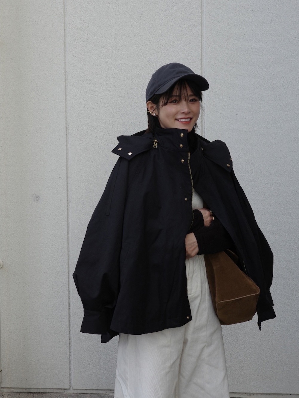 「マウンテンパーカー、153cm、タイアップ、yunco_de」｜「Emma Taylorの【春アウター・花粉ガード】3WAYフレアーマウンテンパーカー（マウンテンパーカー、ブラック系）」を使った、yunさん（レディース・153cm）の冬コーディネートの2枚目の写真