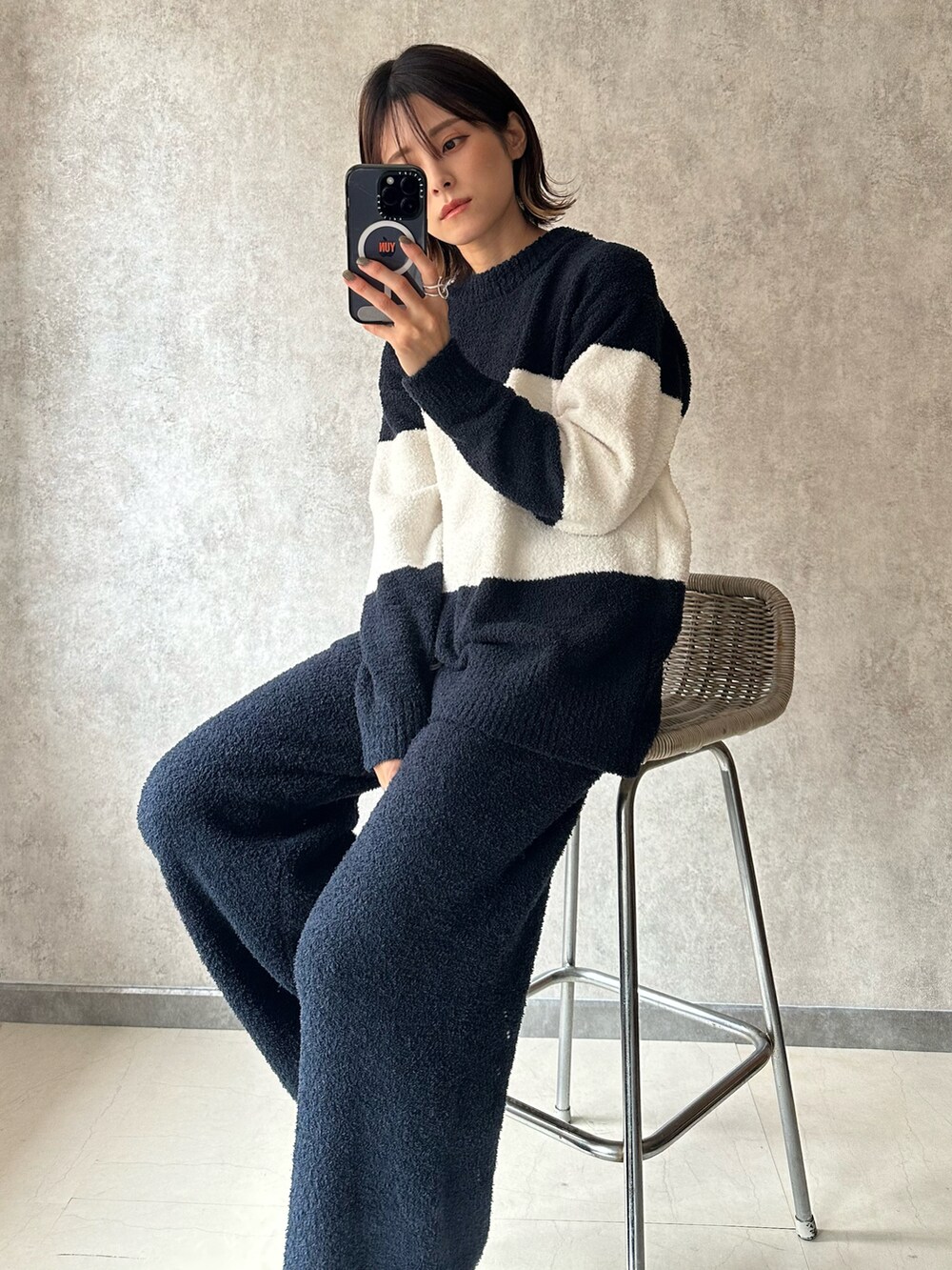 「シンプルスタイル、お家スタイル、ルームウェア、ドノバン」｜「DONOBANのもこもこルームウェア <ロングパンツSET>（ルームウェア/パジャマ、ブルー系）」を使った、yunさん（レディース・153cm）の秋コーディネートの2枚目の写真