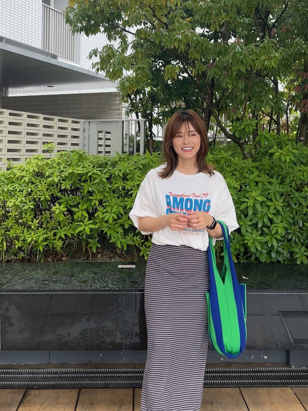 「お出かけコーデ日記、夏コーデ、Ungrid、yunco_de、153cmコーデ、低身長、低身長コーデ、アメスリワンピ」｜「UngridのツアーロゴルーズTee（Tシャツ/カットソー、グレー系）」を使った、yunさん（レディース・153cm）の春コーディネートの3枚目の写真